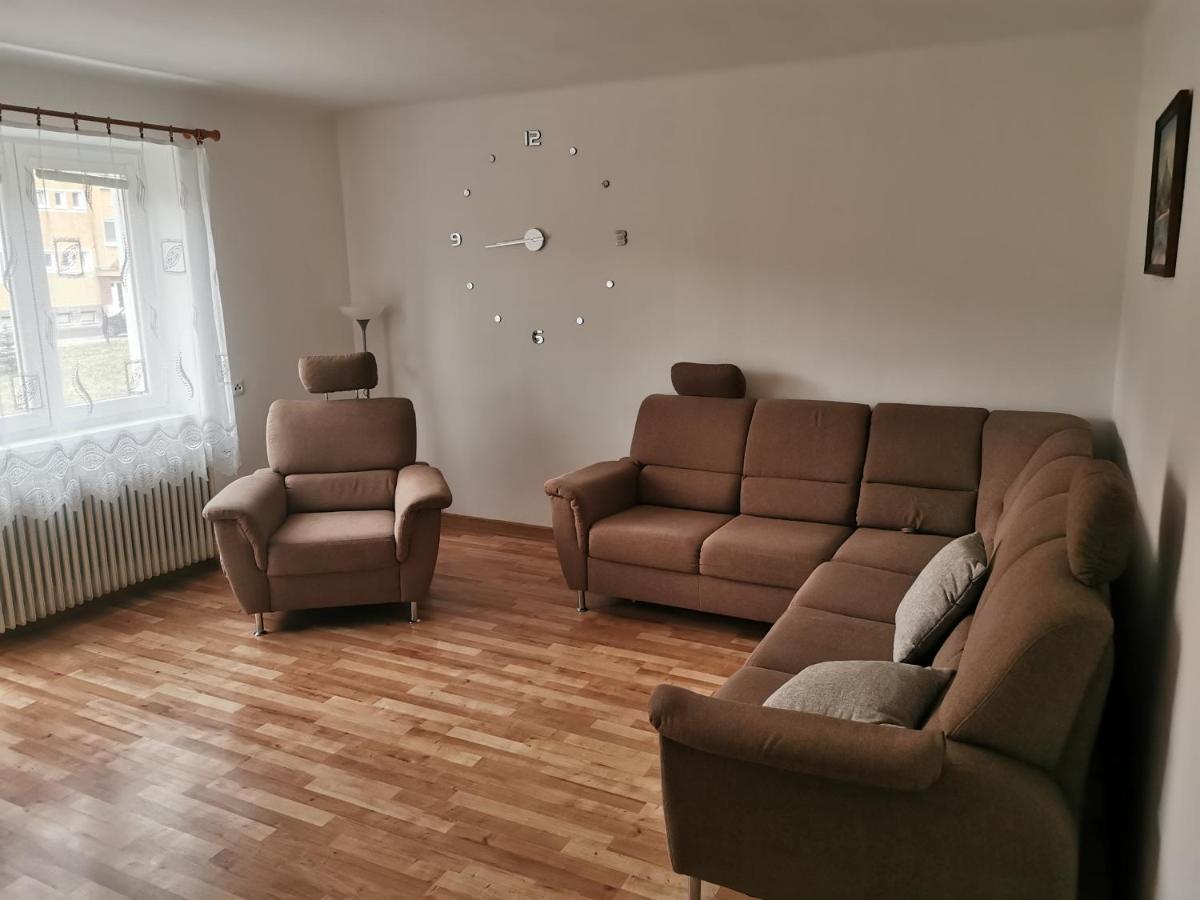 Old Town Home Липтовски-Микулаш Экстерьер фото